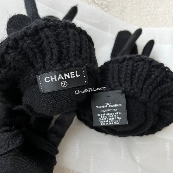 Auth Chanel CC Logo Black Knit Cashmere Gloves - Picture 7 of 8